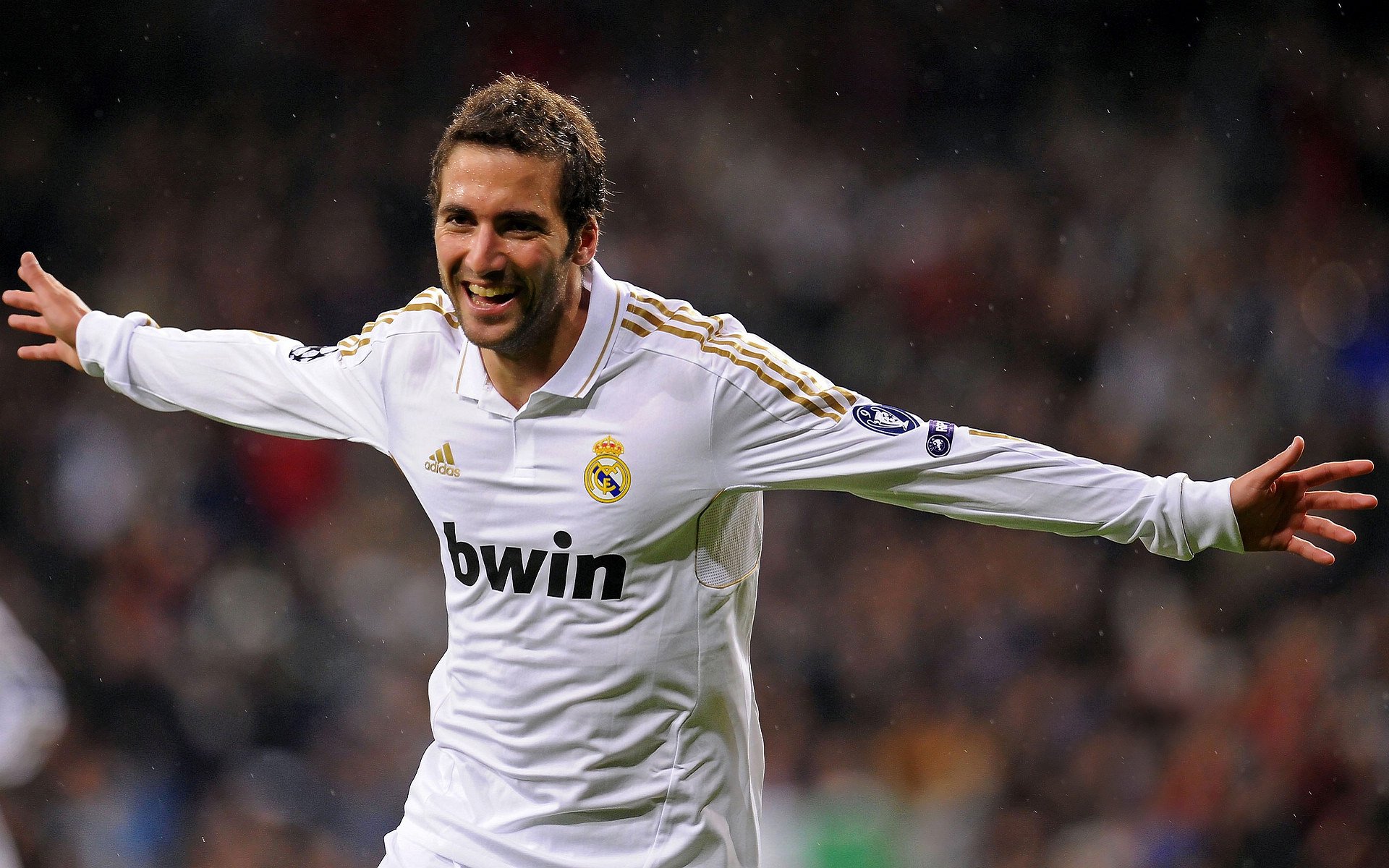 4-2-3-1阵型的应用让意甲高手纷纷获胜,意甲进攻型球队